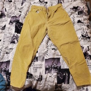 The cheeky straight corduroy pant